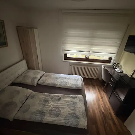 Restaurant Friesdorfer Hof 3* بون